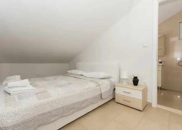 Olivetum Apartment *